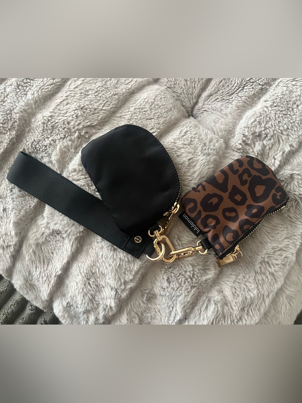 lululemon athletica Black and Brown Leopard Mini Crossbody Pouch Set - Picture 3 of 3